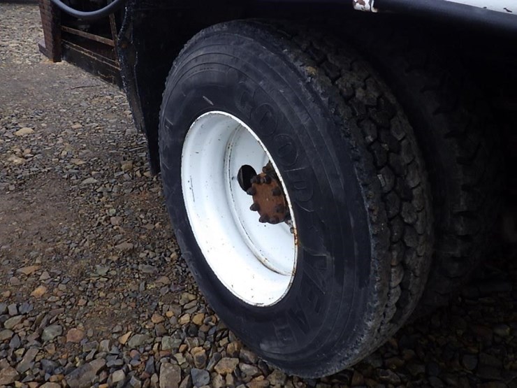 1990-international-4900-image-29