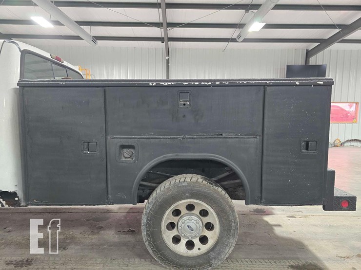 2006-ford-f350-image-10