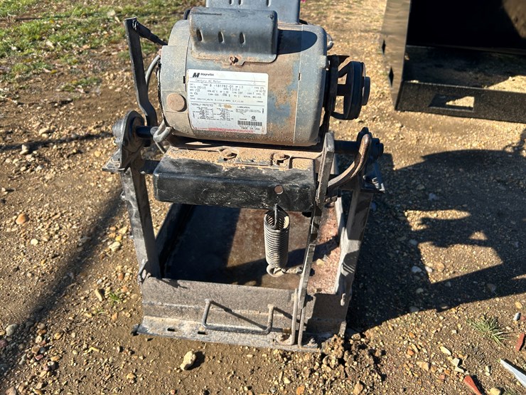 #37848-•-stow-abrasive-cutoff-saw-image-3