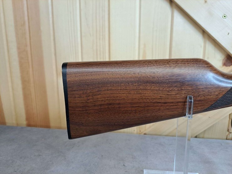 winchester-model-9422-.22-lr-lever-action-rifle-image-2