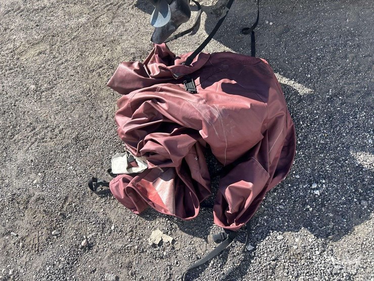 2013-tahoe-q4-boat-with-2013tracker-18ft-s/a-boat-trailer-image-30