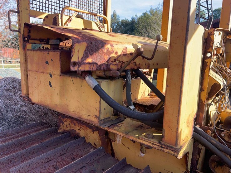 international-td9-image-25