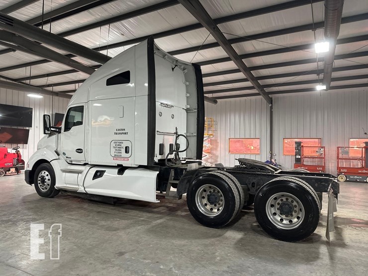 2018-kenworth-t680-image-4