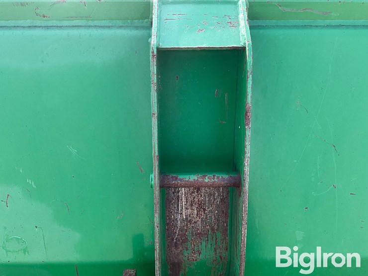 john-deere-7-image-12