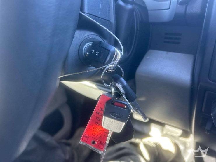 2017-ford-f150-image-26