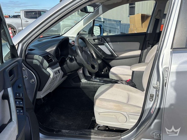 2014-subaru-forester-image-11