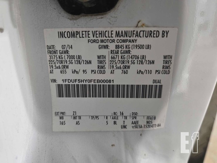 2015-ford-f550-image-27