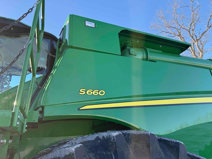 2016-john-deere-s660-image-40