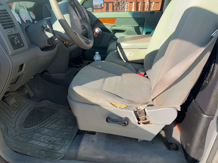 2006-dodge-ram-1500-image-18