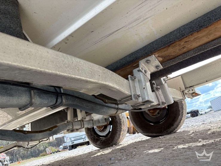 2021-aquasport-boat-with-t/a-float-on-corp-boat-trailer-image-28