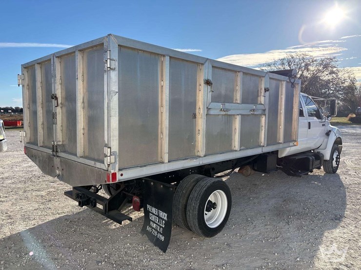 2002-ford-f650-image-3