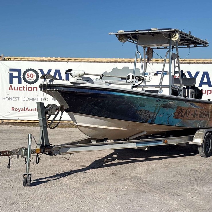 1990 21ft Center Console Fishing Boat with T/A Boat Trailer