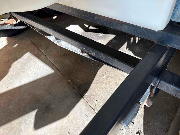 michigan-chief-liq.-tender-trailer-image-14