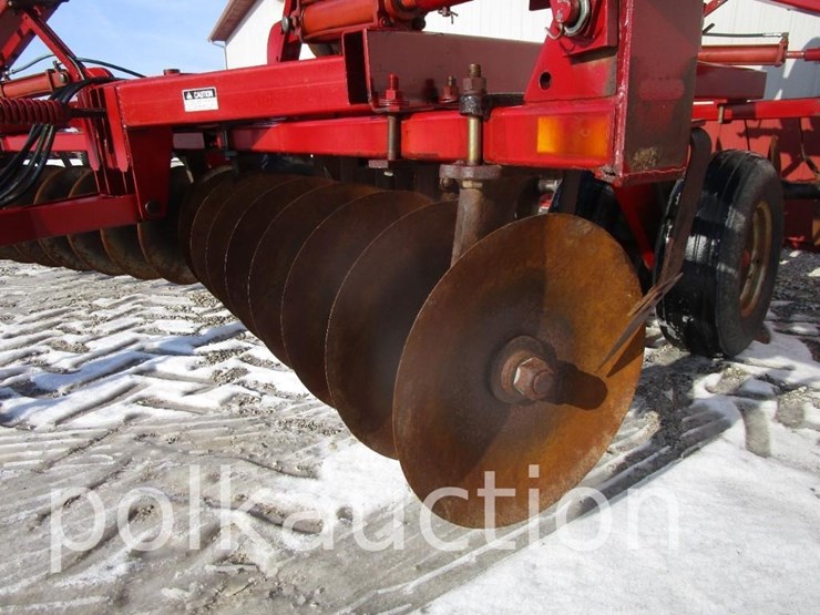 case-ih-3800-image-6