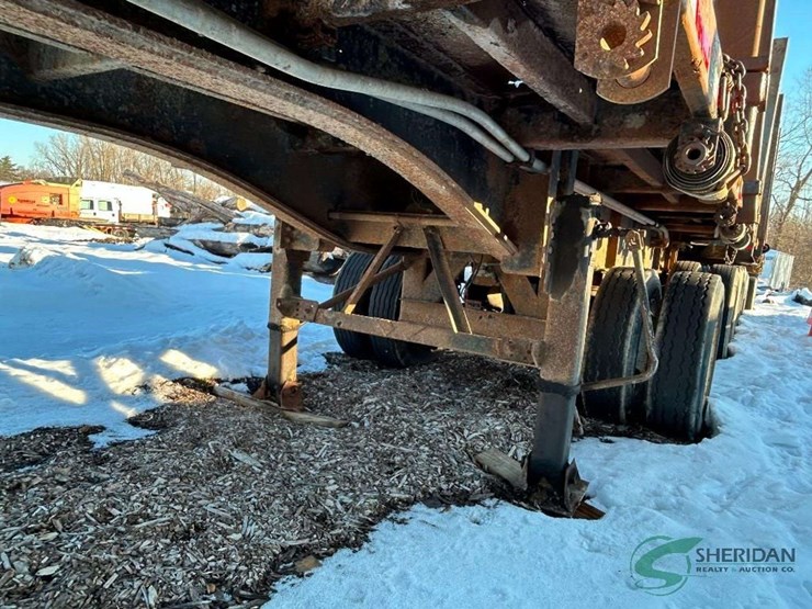 1997-transport-log-hauler-trailers-with-crane-both-trailers-sell-together-image-4