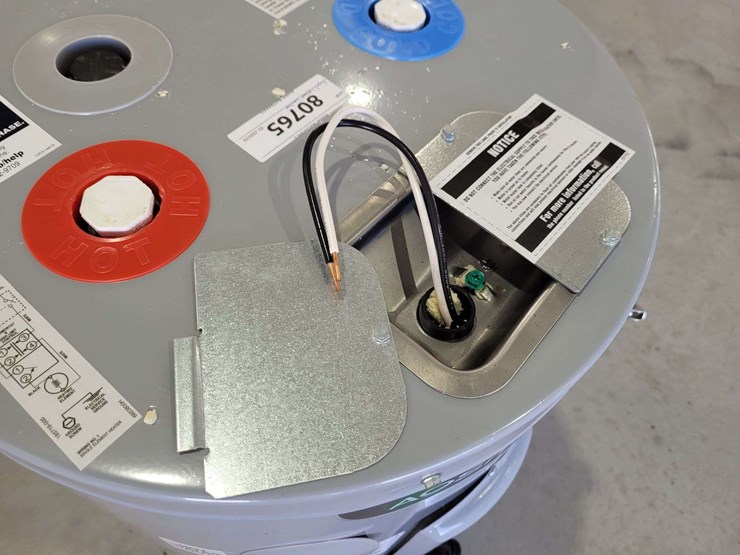 ao-smith-5-gallon-electric-water-heater-image-3