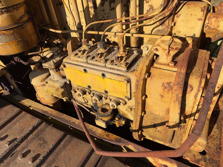 caterpillar-diesel-thirty-five-image-32