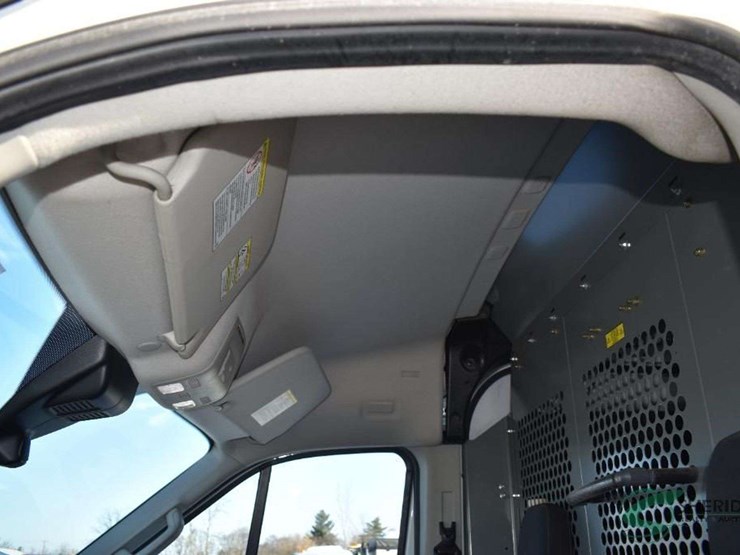 2021-ford-transit-image-16
