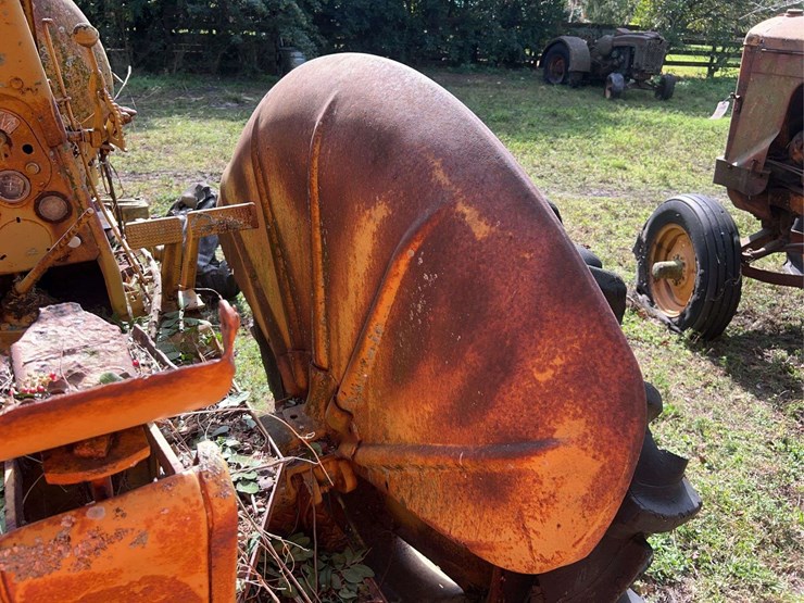 minneapolis-moline-image-27