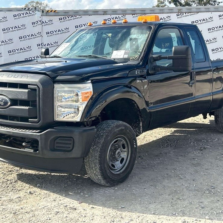 2012 FORD F350