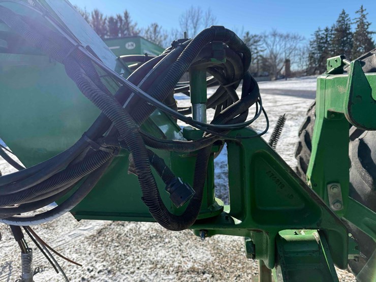 john-deere-1790-ccs-image-9