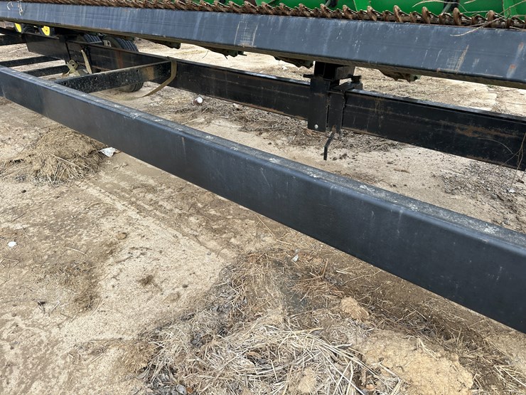 #38427-•-head-hauler-dl37-37'-header-wagon-image-12