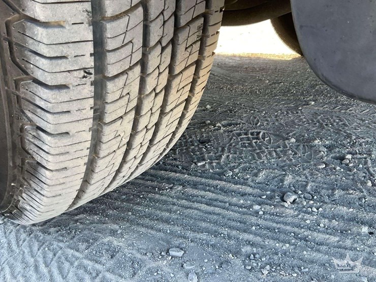 2013-ford-f250-image-33