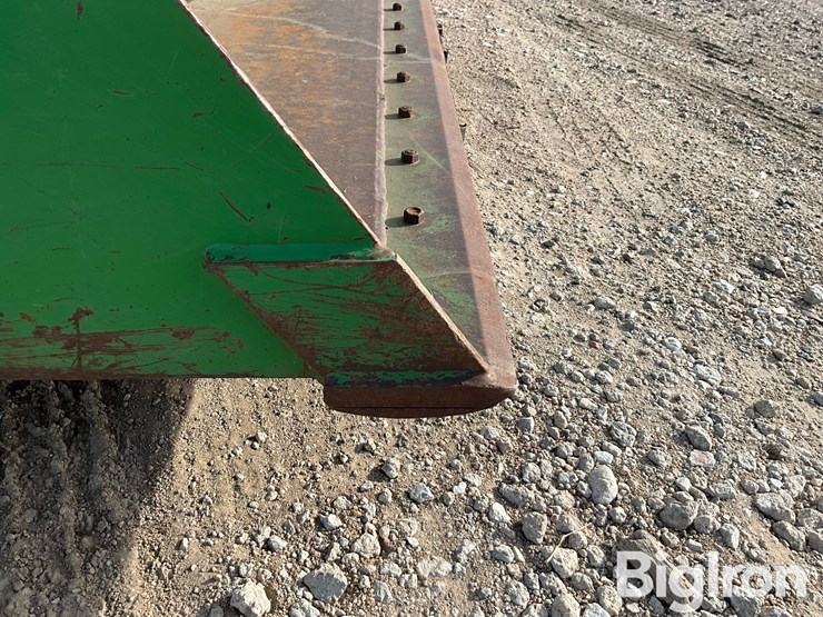 john-deere-7-image-16