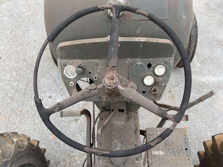 minneapolis-moline-m5-image-6