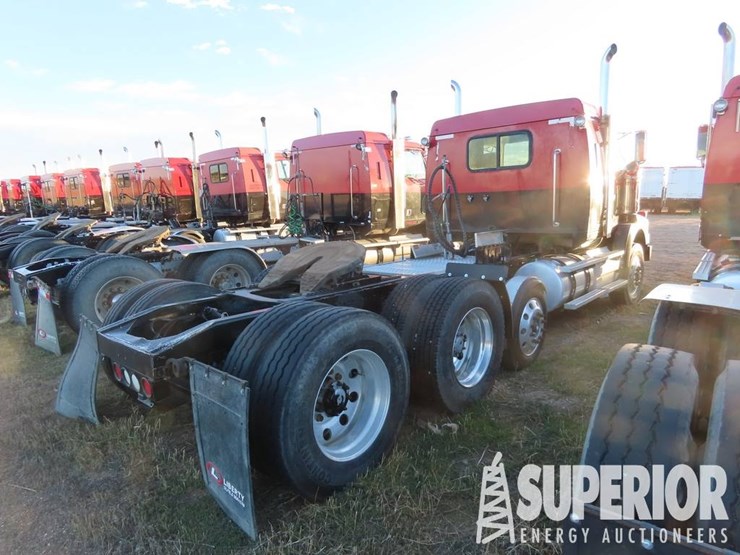 2012-western-star-4900-image-4