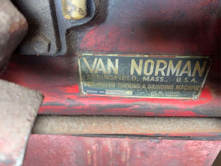 van-norman-piston-turning-&-grinding-machine-image-16