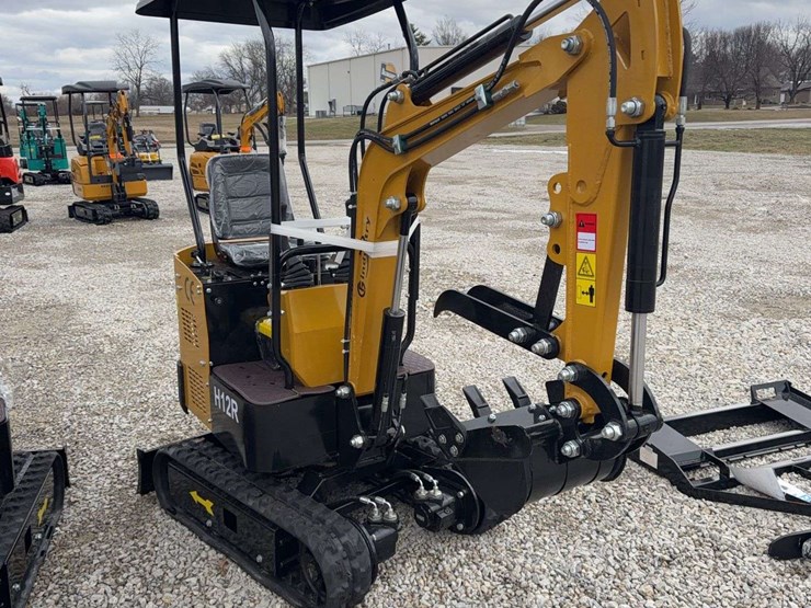 2025-cfg-industry-h12r-image-5