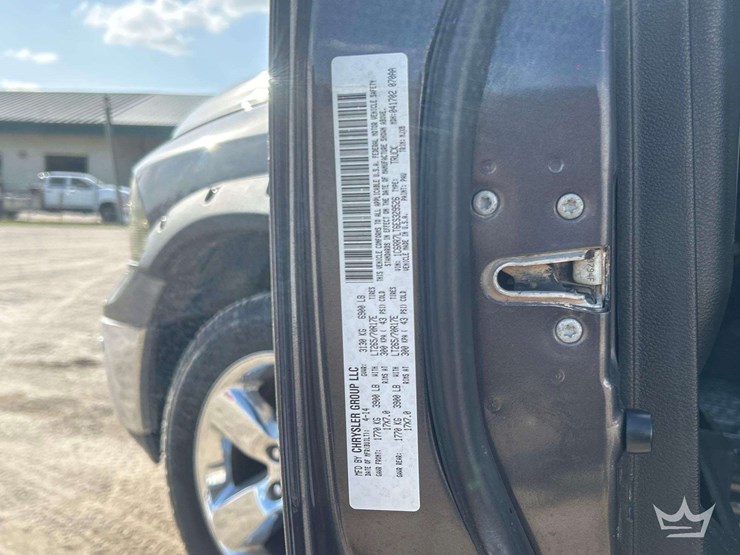 2014-dodge-1500-image-5