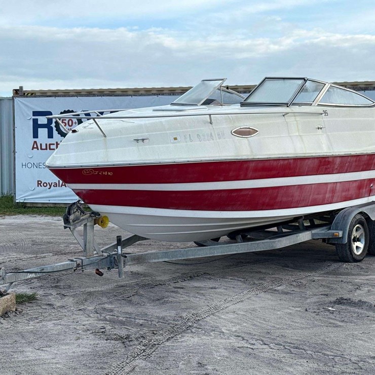 2009 Mariah SC23 23ft. Cabin Cruiser with T/A Boat Trailer