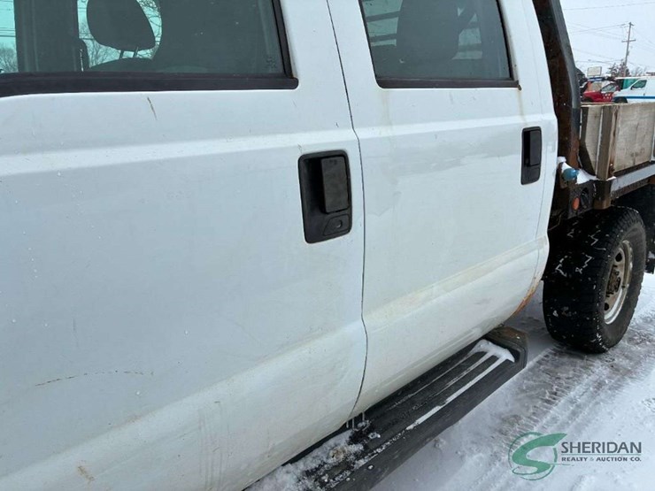 2015-ford-f350-image-13