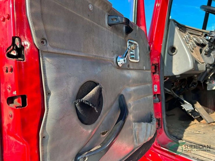 2001-western-star-4900-image-20