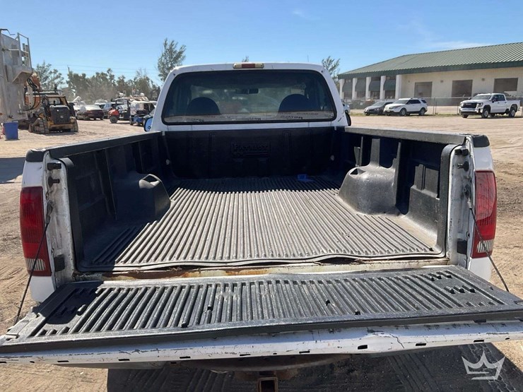 2004-ford-f250-image-22