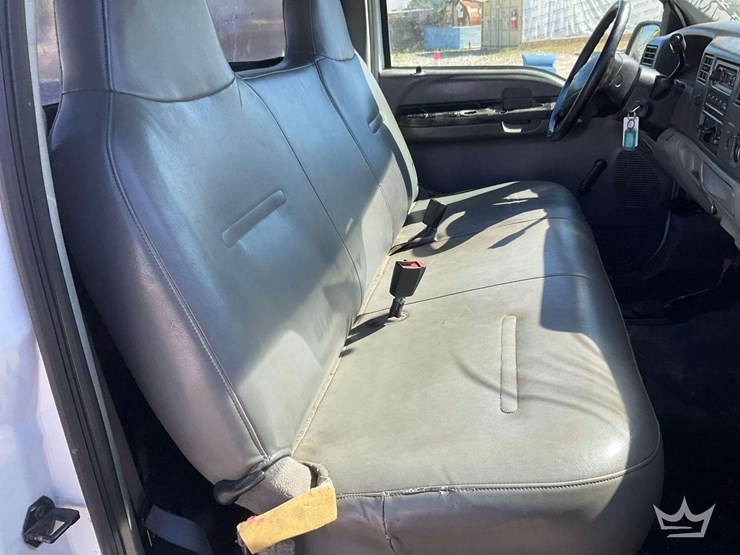 2004-ford-f250-image-18