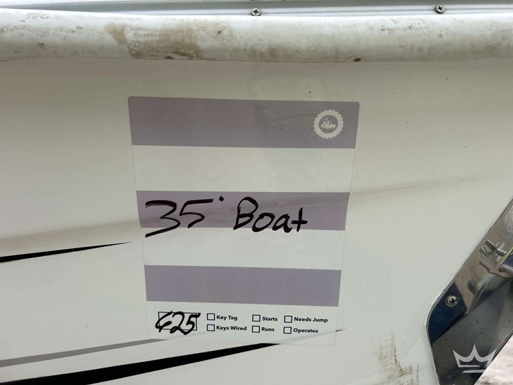 2014-glasstream-360-scx-twin-400r-mercury's-with-triple-axle-aluminum-trailer-image-28