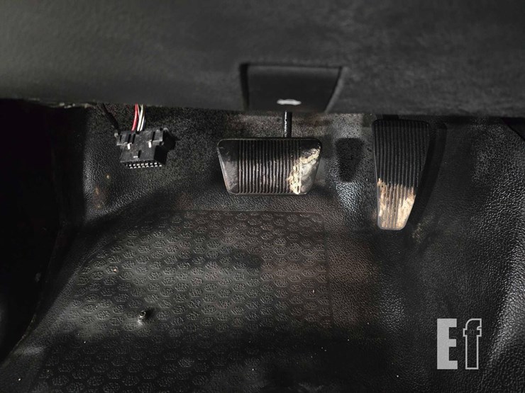 2012-dodge-2500-image-13