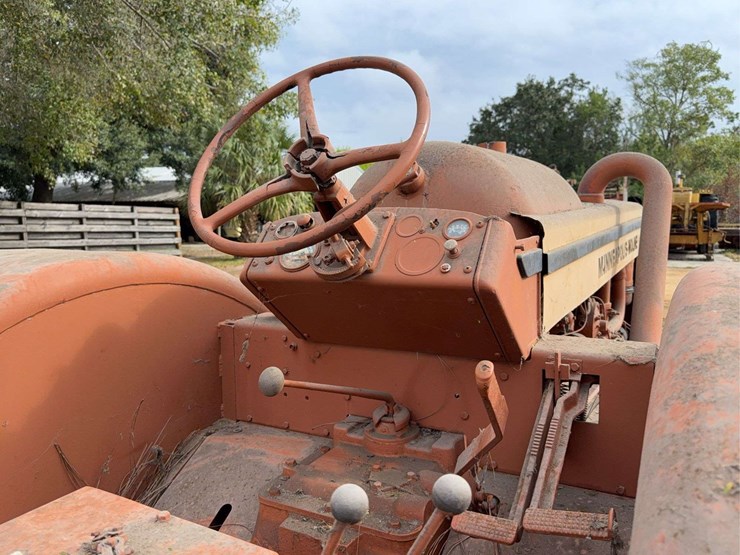 minneapolis-moline-g705-image-8