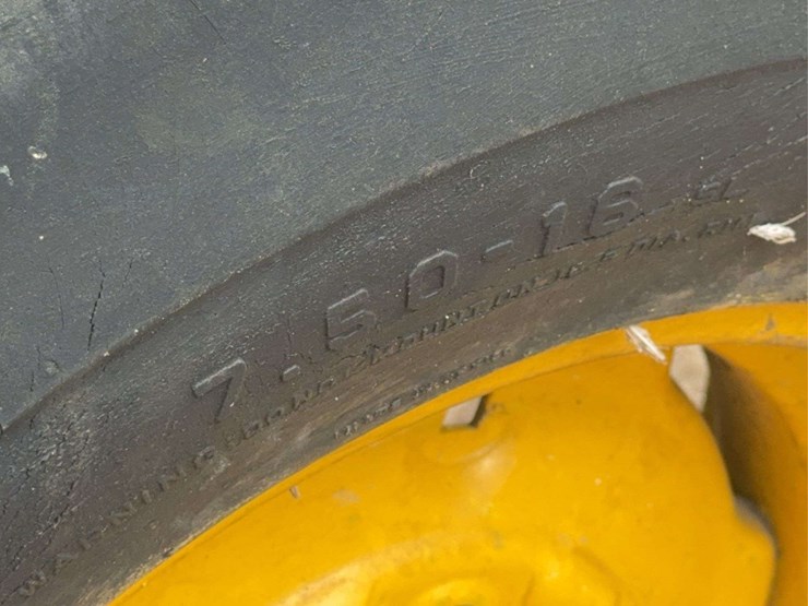john-deere-620-image-35