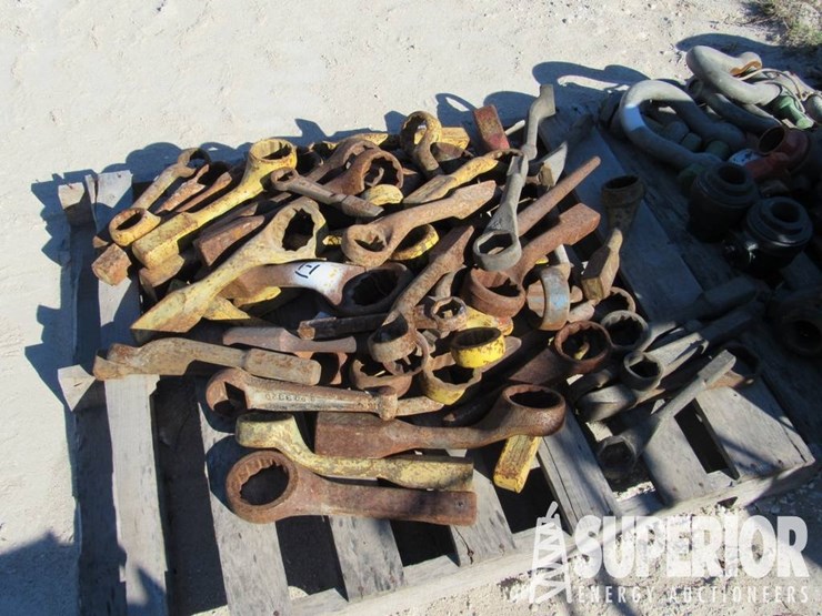 (1-1)-large-lot-of-asst'd-straight-shank-&-goose...-image-1