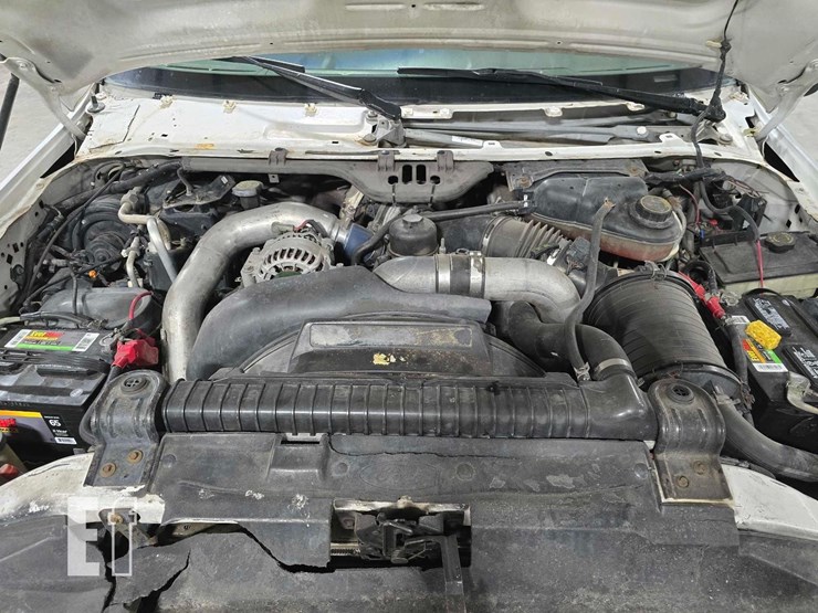 2004-ford-f350-image-23