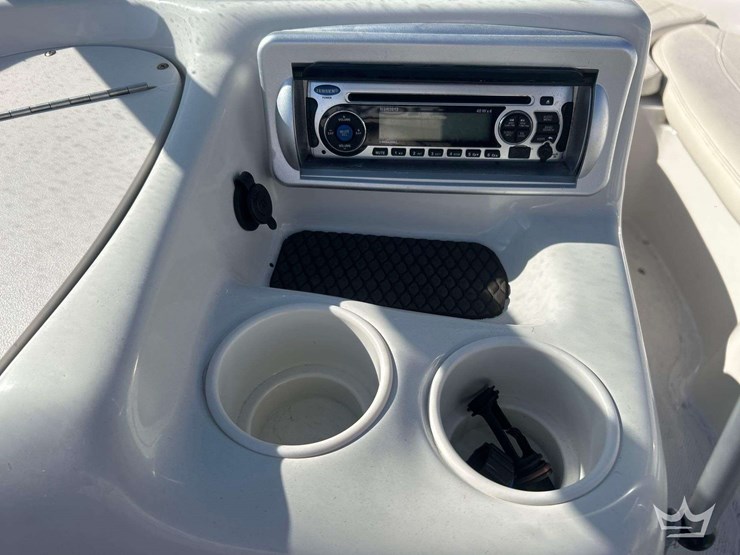 2013-tahoe-q4-boat-with-2013tracker-18ft-s/a-boat-trailer-image-27