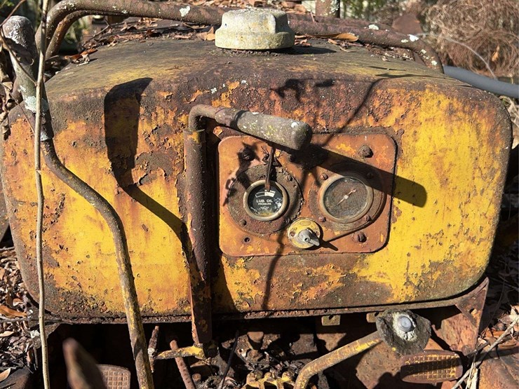 caterpillar-r2-image-29