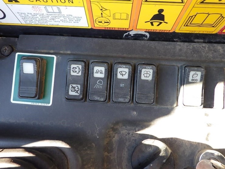 takeuchi-tl12r2-image-31