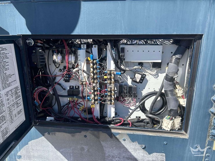 2007-bluebird-all-american-image-34