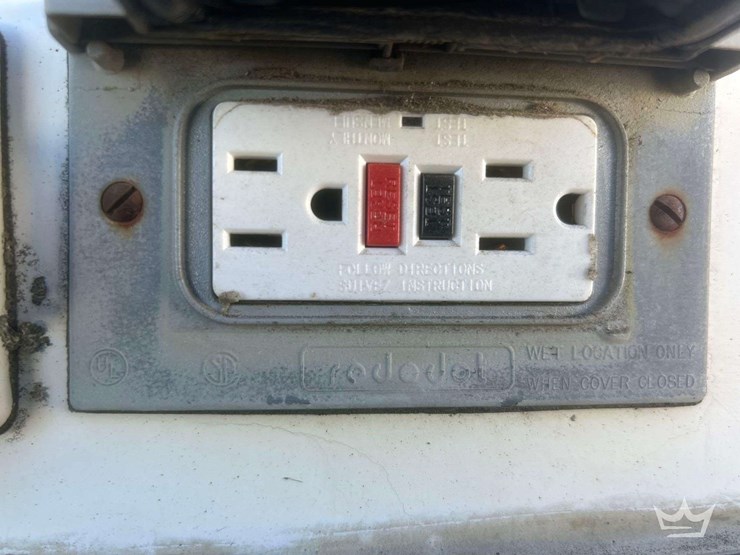 2008-altec-at200a-image-19