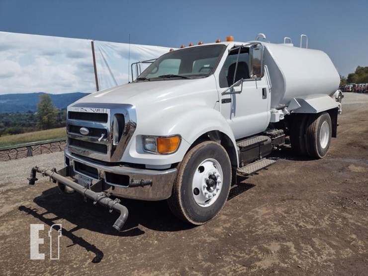 ford-f750-xl-image-35